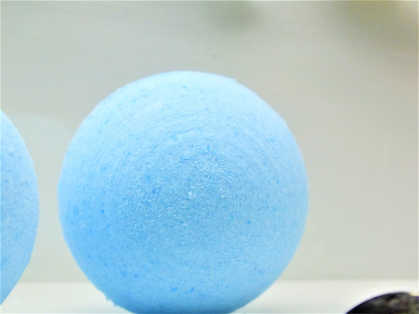 Who's the boss bath bomb