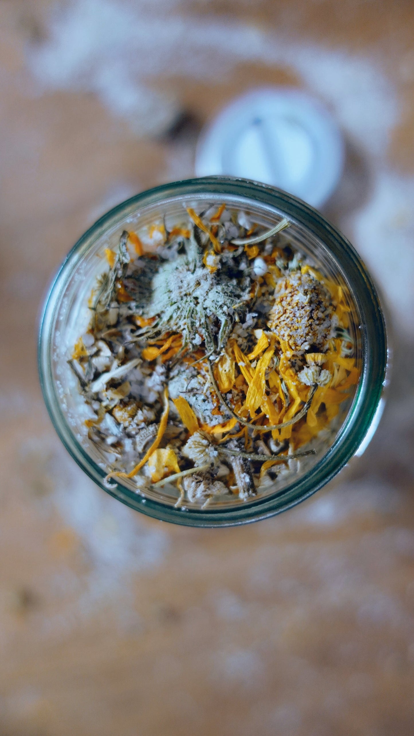 Restoring Bath Soak with Chamomile Flowers and Organic Oats 500g