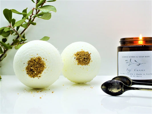 Zingy Lemon bath bomb