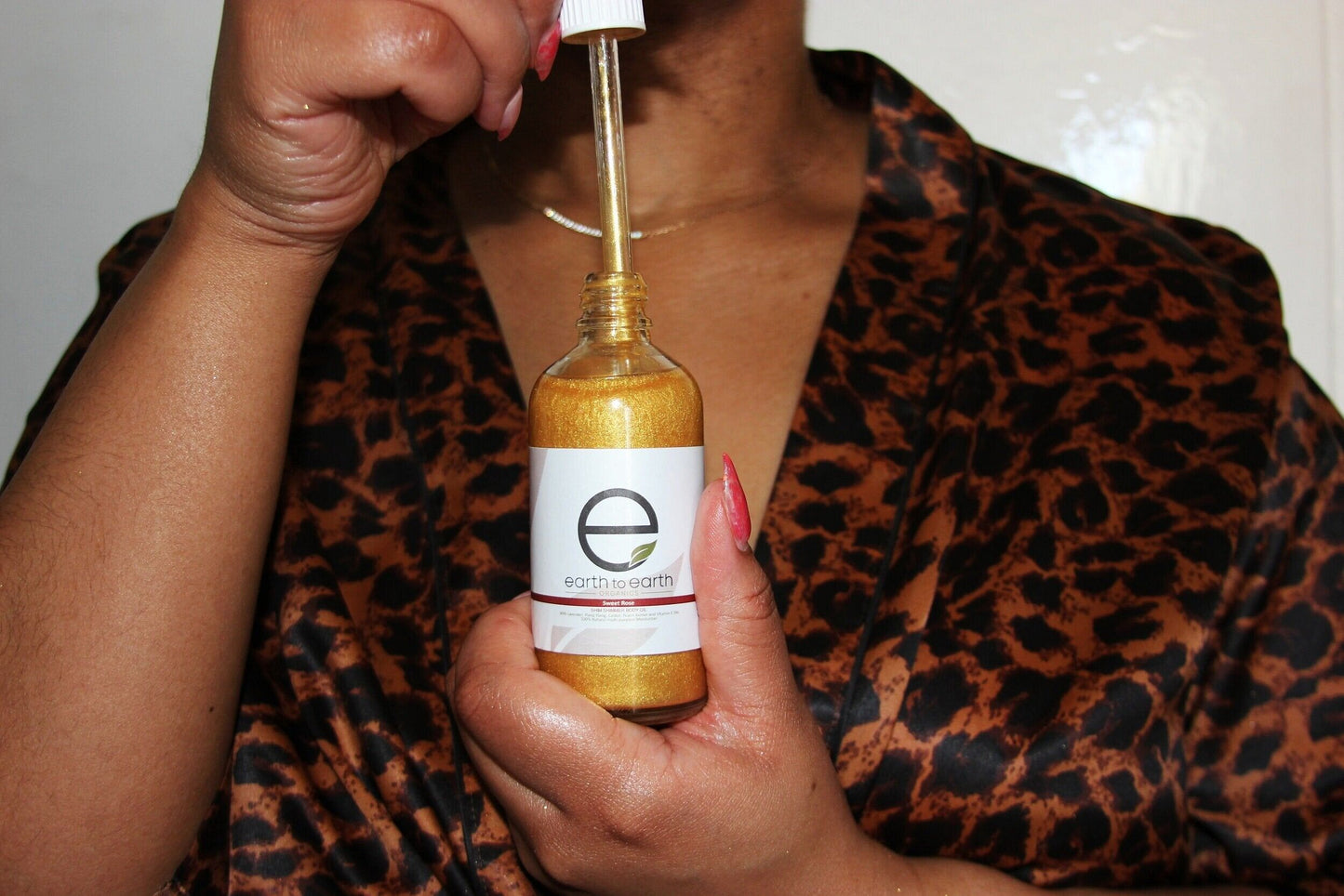 Shim Shimmer Body Oil